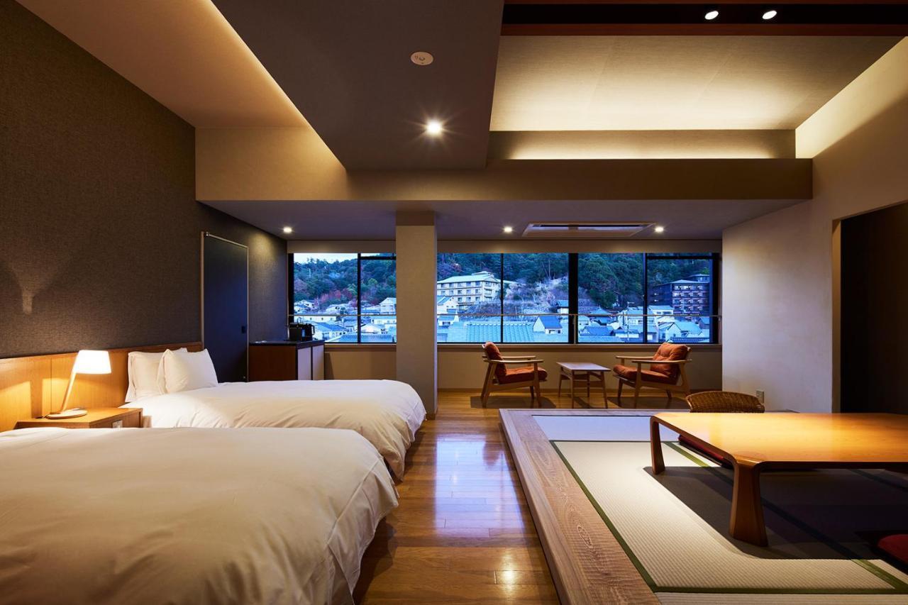 Hotel Itsukushima Iroha Hatsukaichi Esterno foto