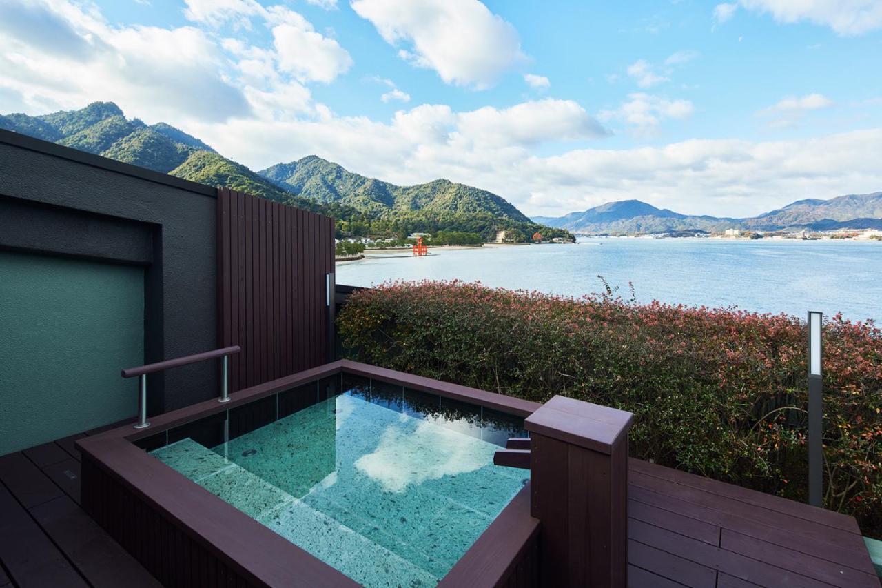 Hotel Itsukushima Iroha Hatsukaichi Esterno foto