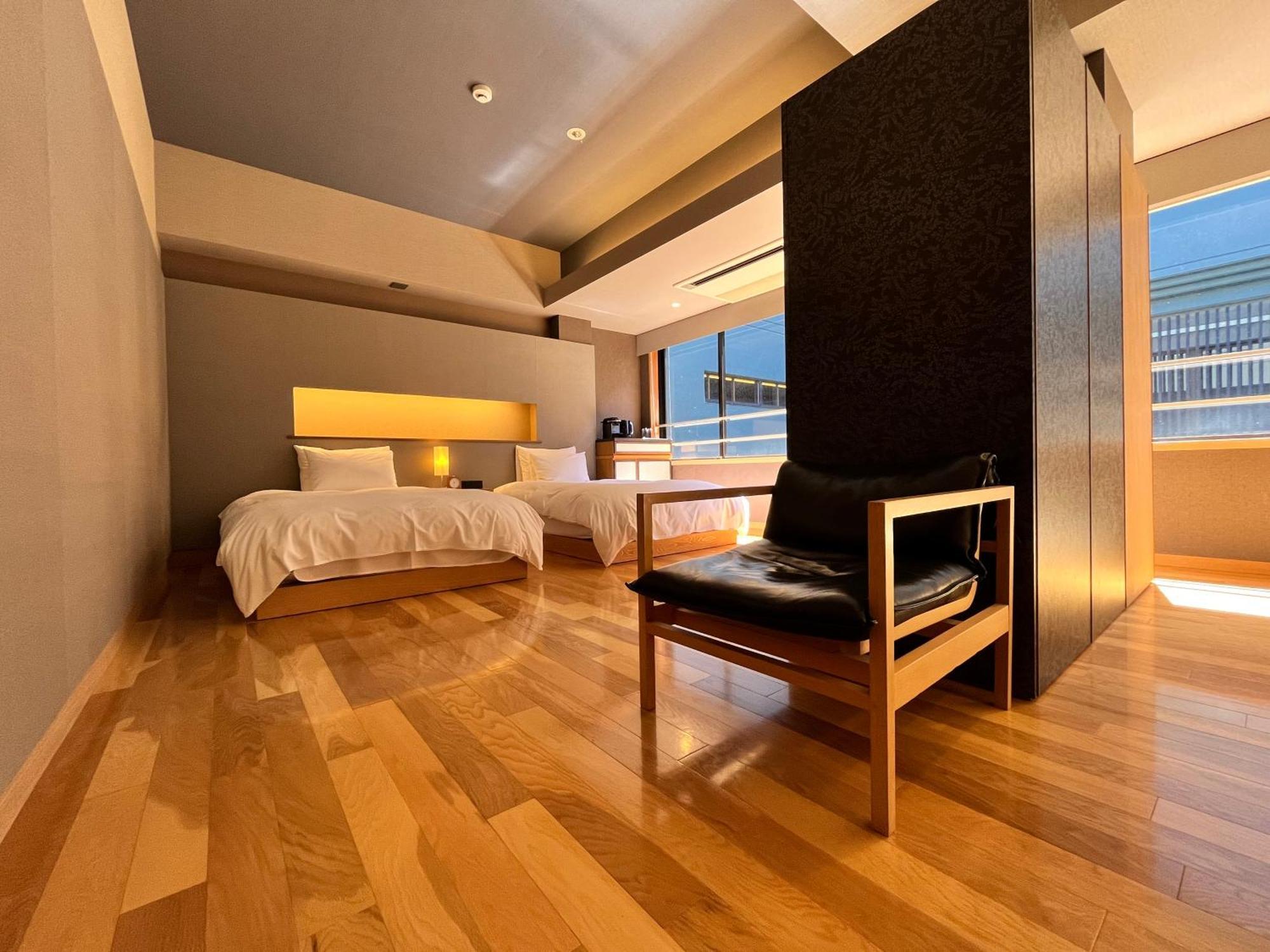 Hotel Itsukushima Iroha Hatsukaichi Esterno foto