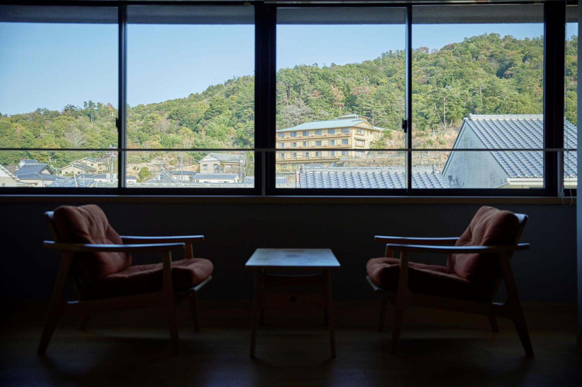 Hotel Itsukushima Iroha Hatsukaichi Esterno foto